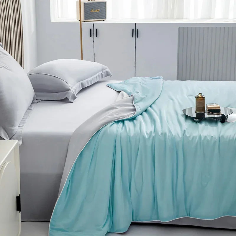 Cooling Blanket for Bed Silky Air Condition Comforter Lightweight Cooled Summer Quilt with Double Side Cold & Cooling Fabric